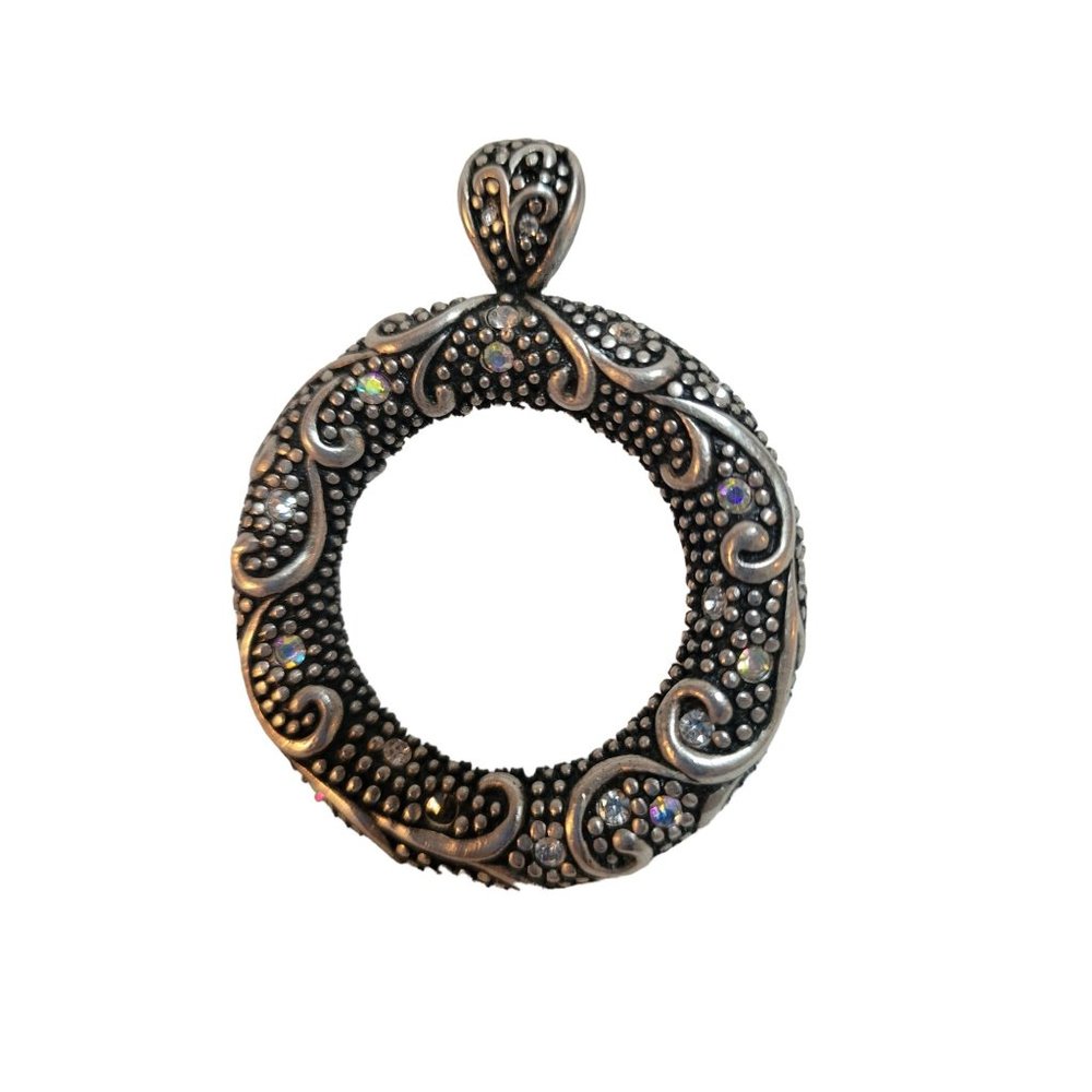 Vintage Lia Sophia Wreath Pendant